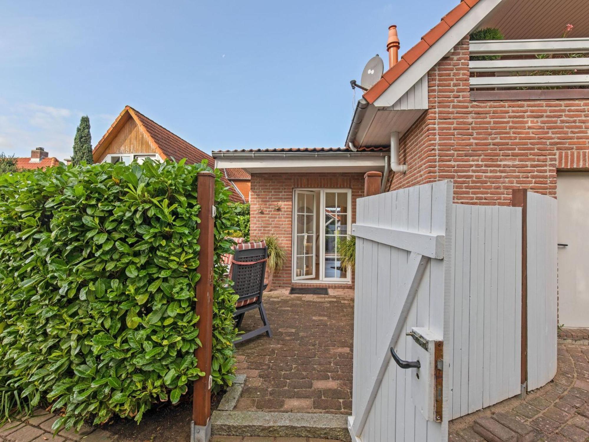 Dannau Enticing Holiday Home In Oldenburg With Garden Near Sea מראה חיצוני תמונה