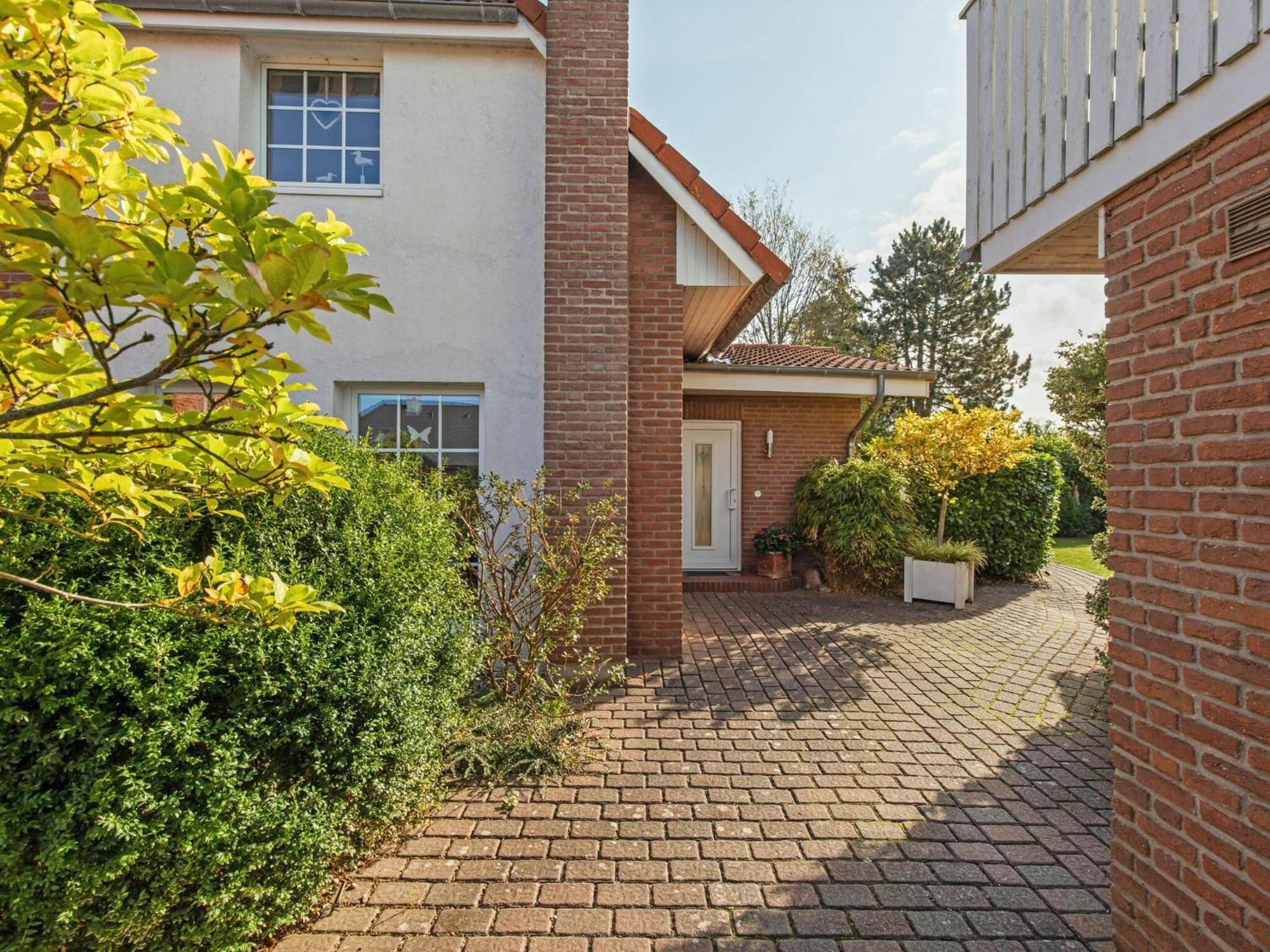 Dannau Enticing Holiday Home In Oldenburg With Garden Near Sea מראה חיצוני תמונה