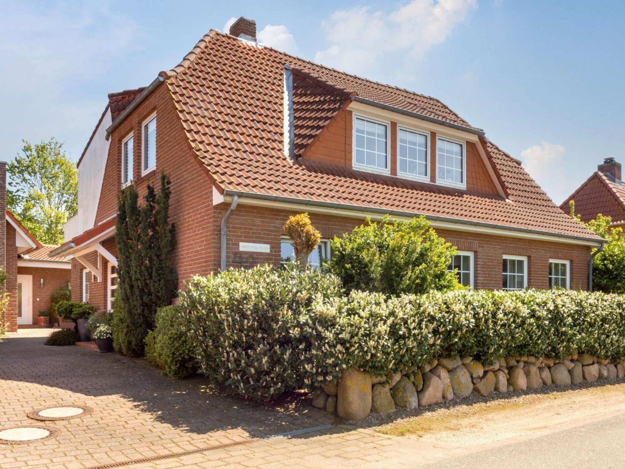 Dannau Enticing Holiday Home In Oldenburg With Garden Near Sea מראה חיצוני תמונה